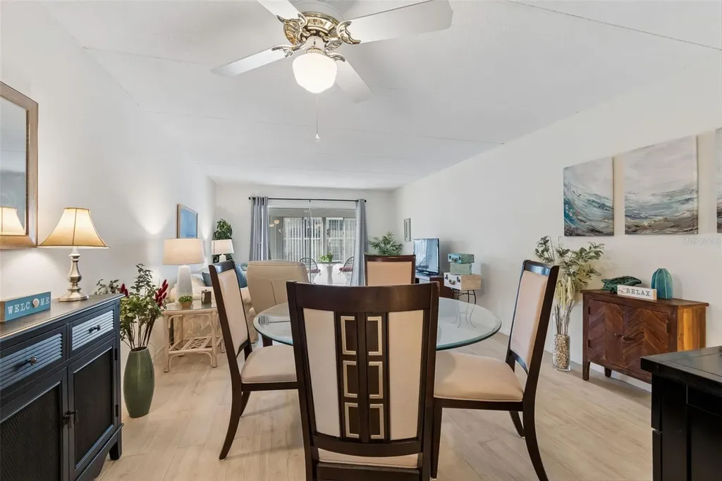 2944 W Bay Drive Belleair Bluffs FL 33770