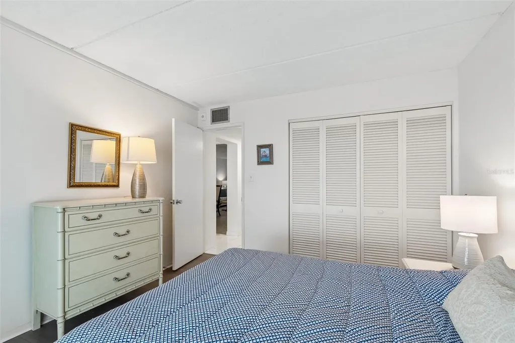 2944 W Bay Drive Belleair Bluffs FL 33770