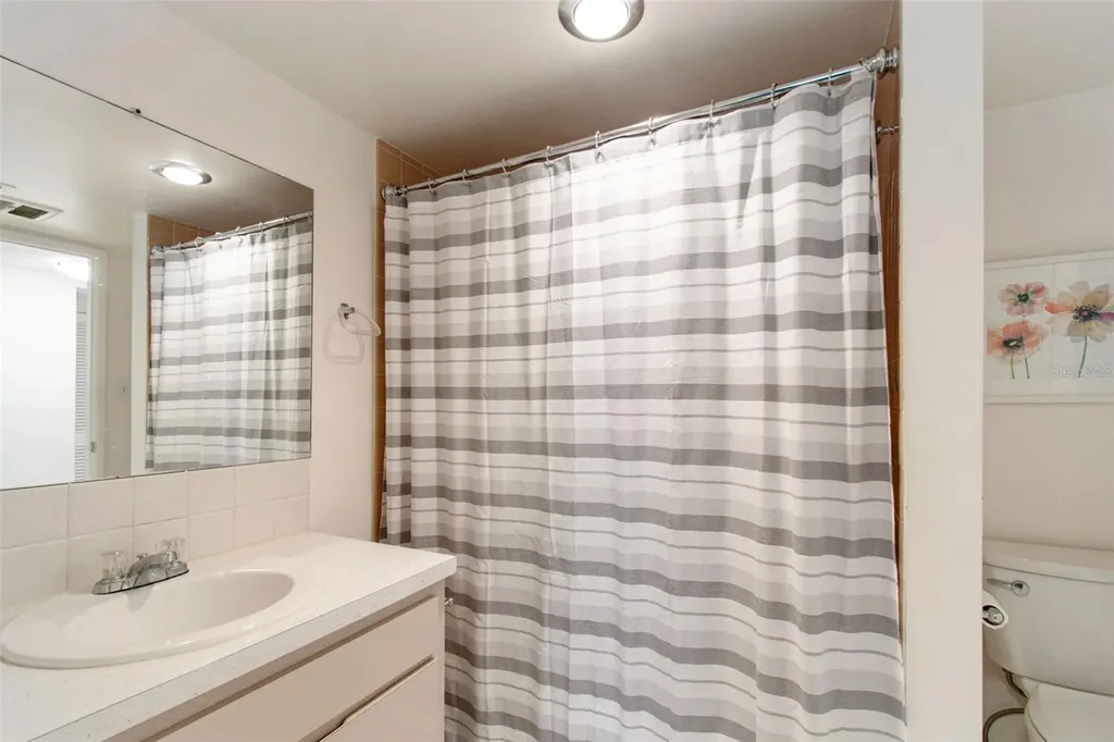 2944 W Bay Drive Belleair Bluffs FL 33770