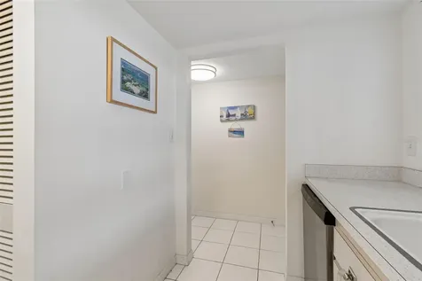 2944 W Bay Drive Belleair Bluffs FL 33770