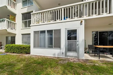2944 W Bay Drive Belleair Bluffs FL 33770
