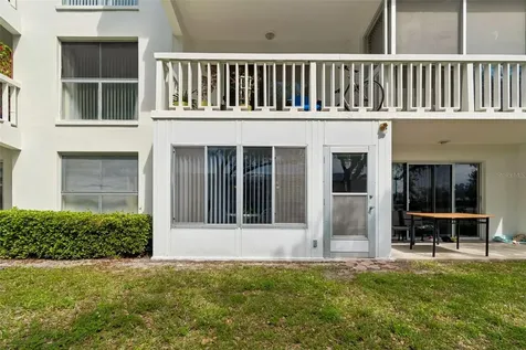 2944 W Bay Drive Belleair Bluffs FL 33770