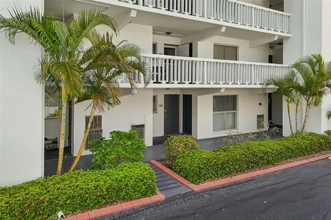 2944 W Bay Drive Belleair Bluffs FL 33770