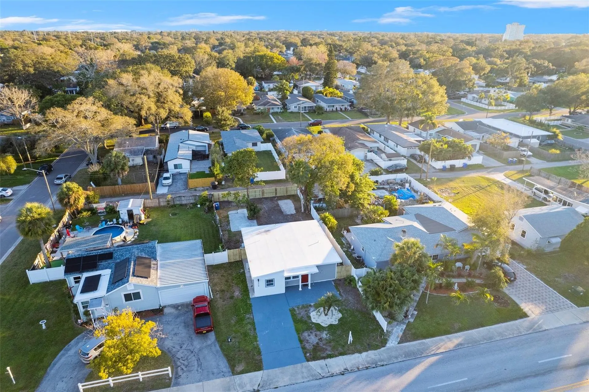 5318 9th Avenue St Petersburg FL 33710