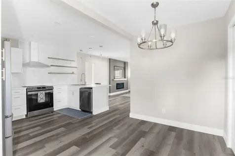 5318 9th Avenue St Petersburg FL 33710