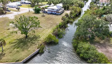 307 Dona Drive Nokomis FL 34275