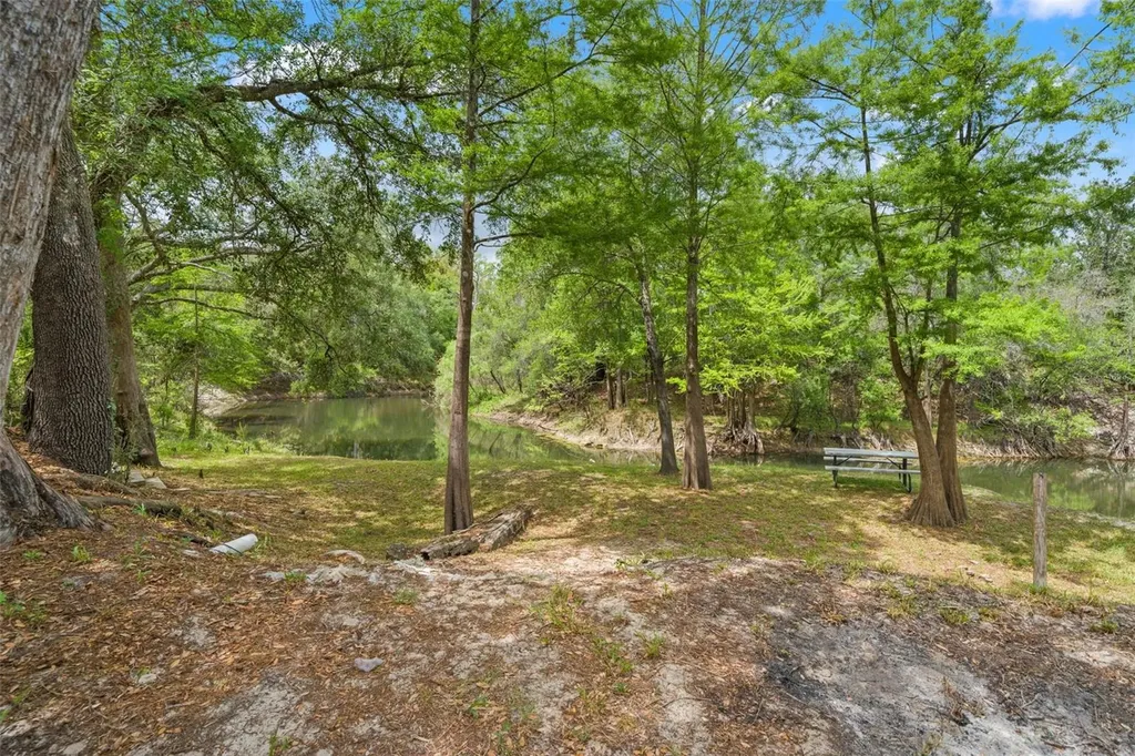 33013 Round Table Road Ridge Manor FL 33523