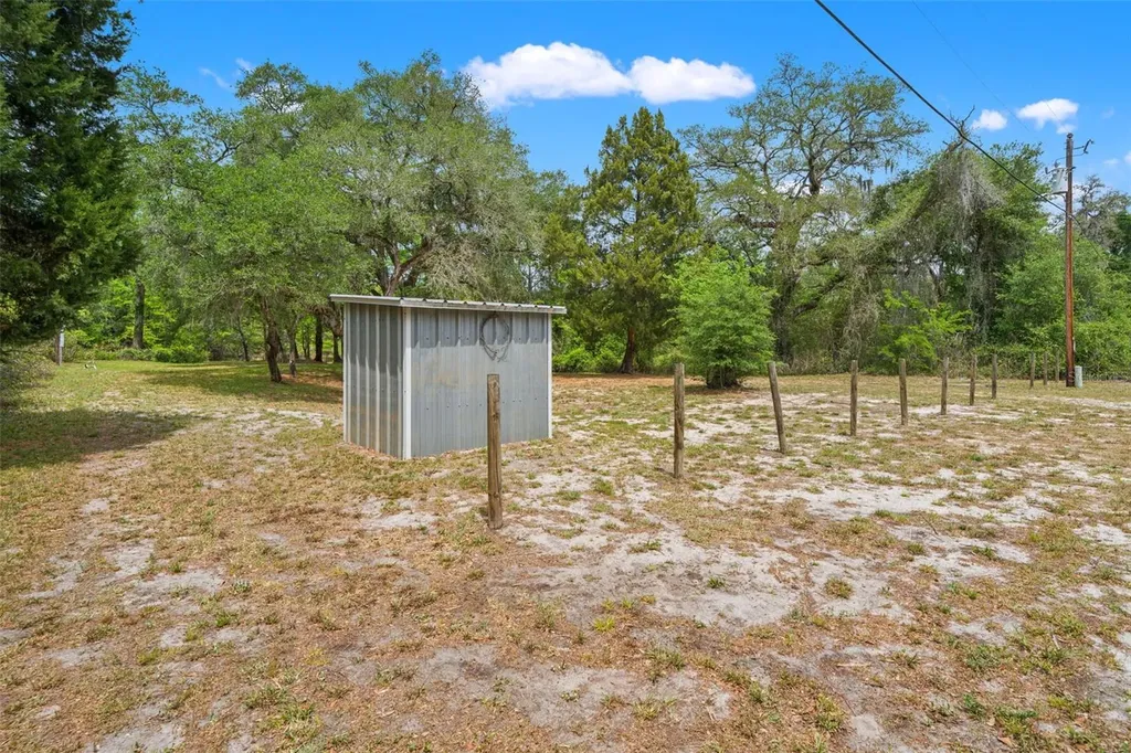 33013 Round Table Road Ridge Manor FL 33523