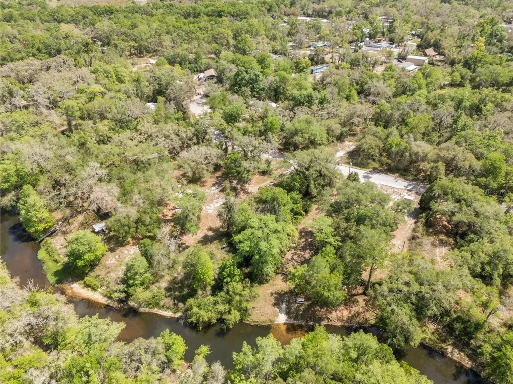 33013 Round Table Road Ridge Manor FL 33523
