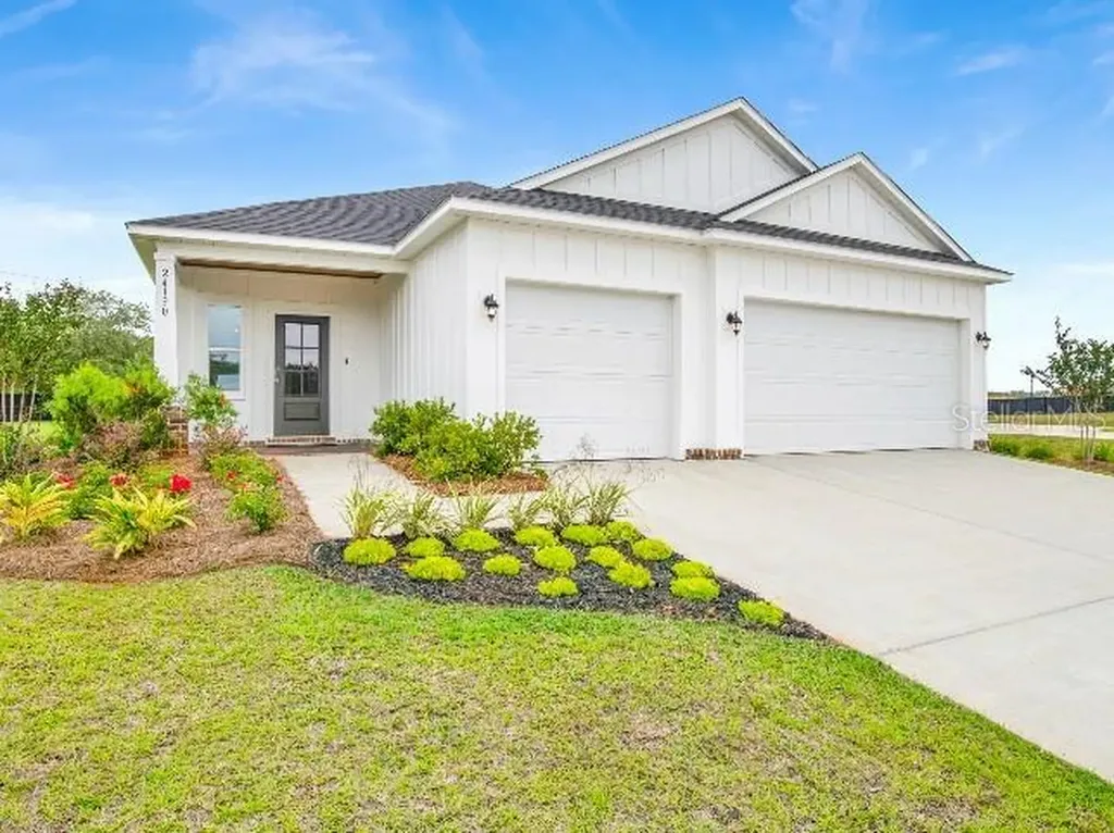 28 Wood Acre Lane Palm Coast FL 32164