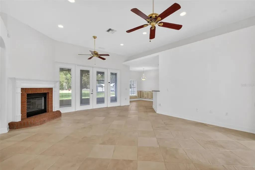42808 Royal Trails Road Eustis FL 32736