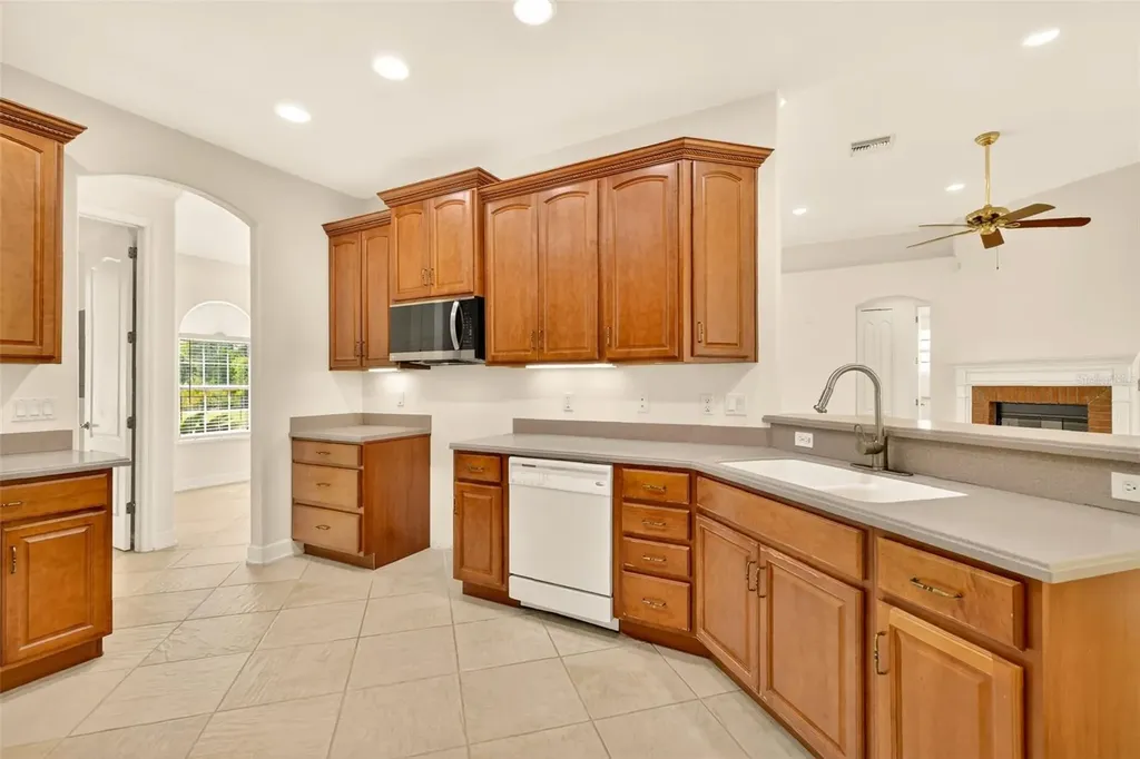 42808 Royal Trails Road Eustis FL 32736