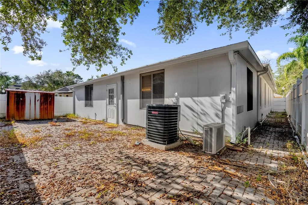 1512 Lalique Lane Orlando FL 32828