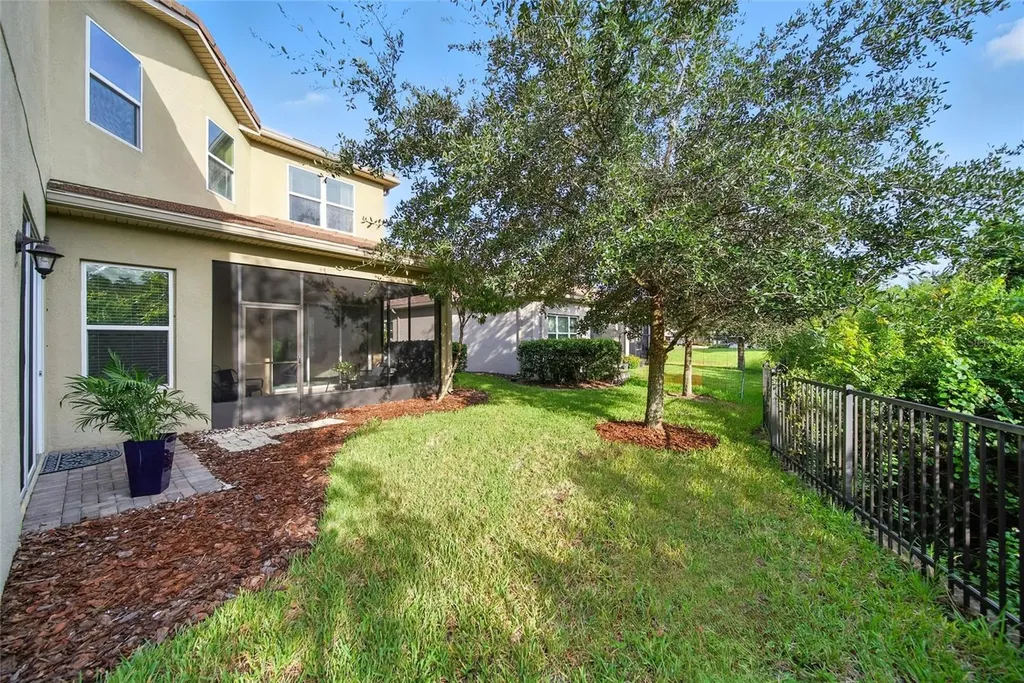 2495 Oakwood Preserve Drive Wesley Chapel FL 33543