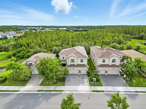 2495 Oakwood Preserve Drive Wesley Chapel FL 33543