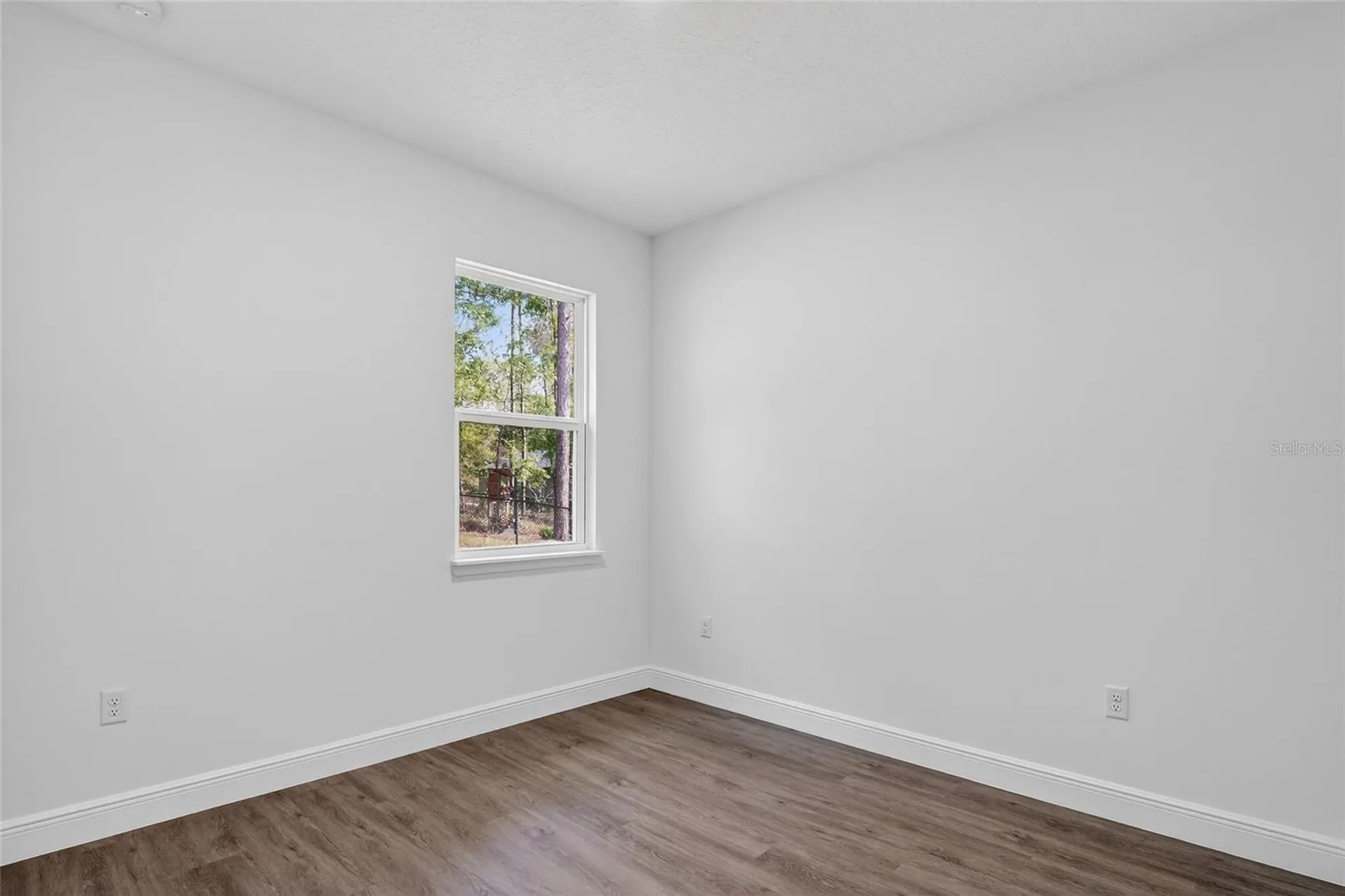 99 W Goldcoast Place Dunnellon FL 34434
