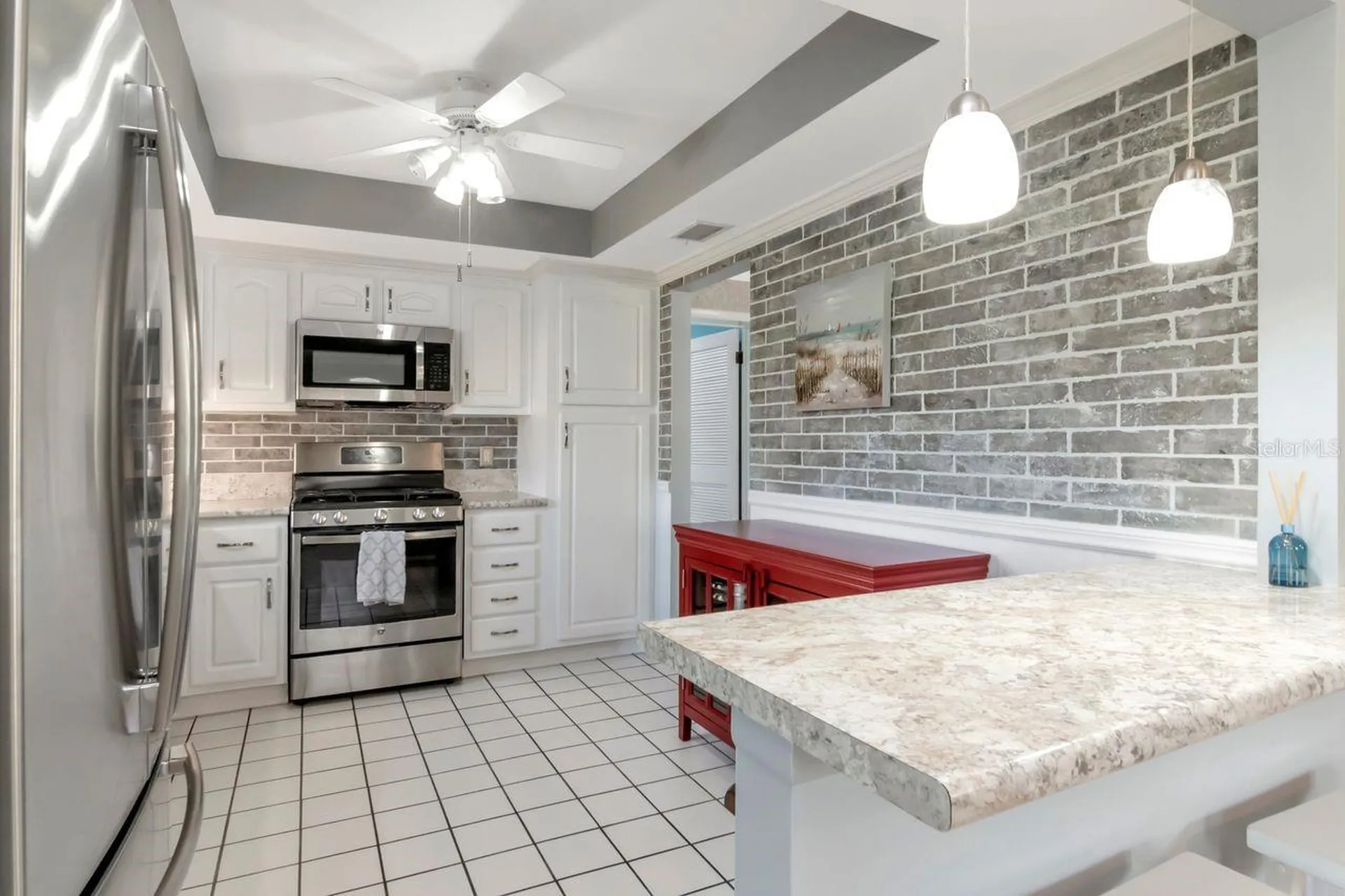 6070 80th Street N St Petersburg FL 33709