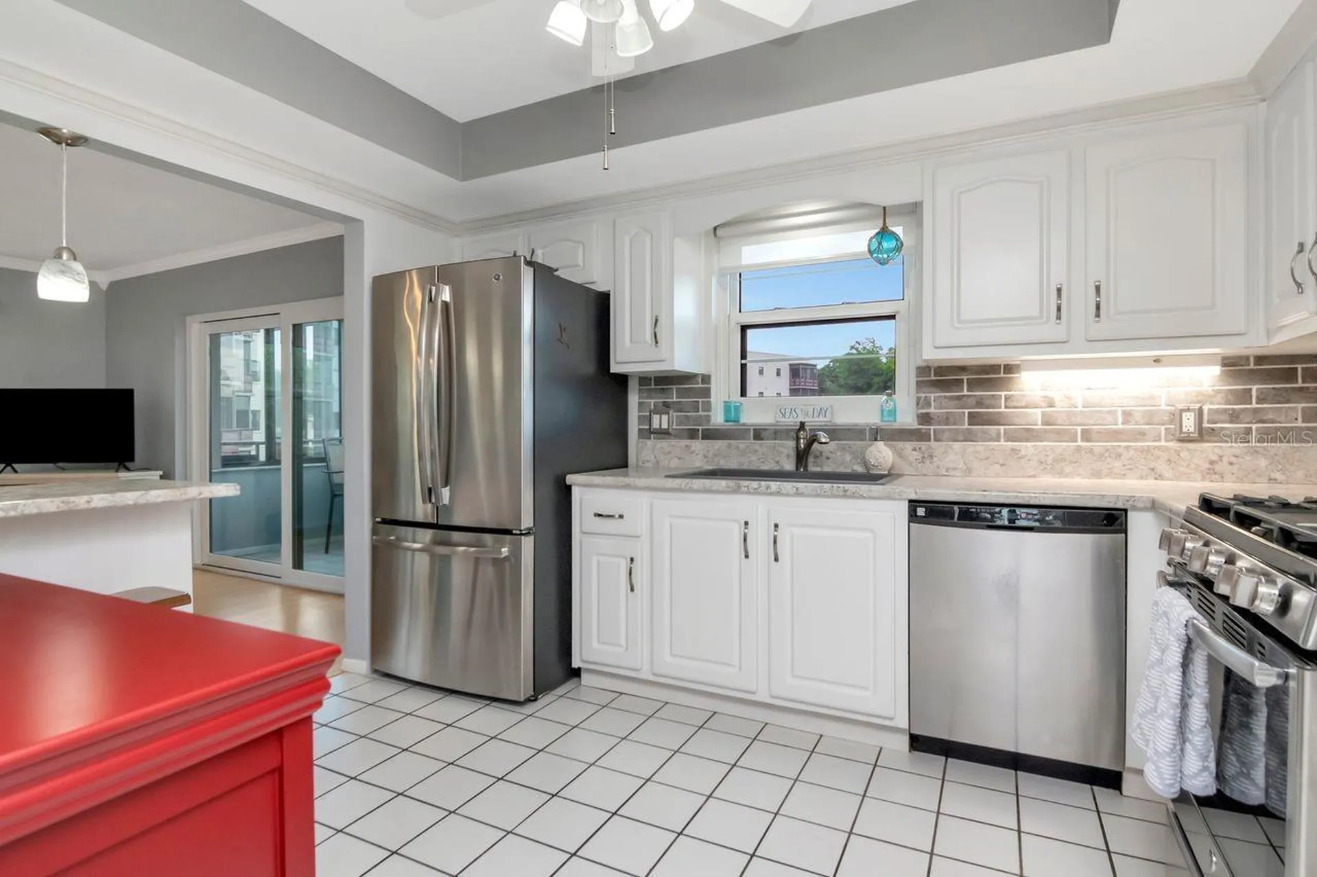 6070 80th Street N St Petersburg FL 33709
