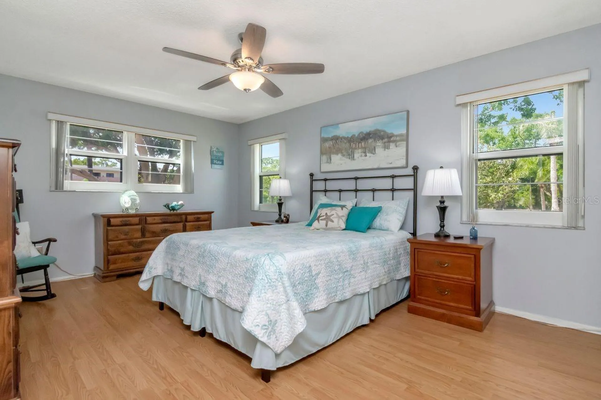 6070 80th Street N St Petersburg FL 33709