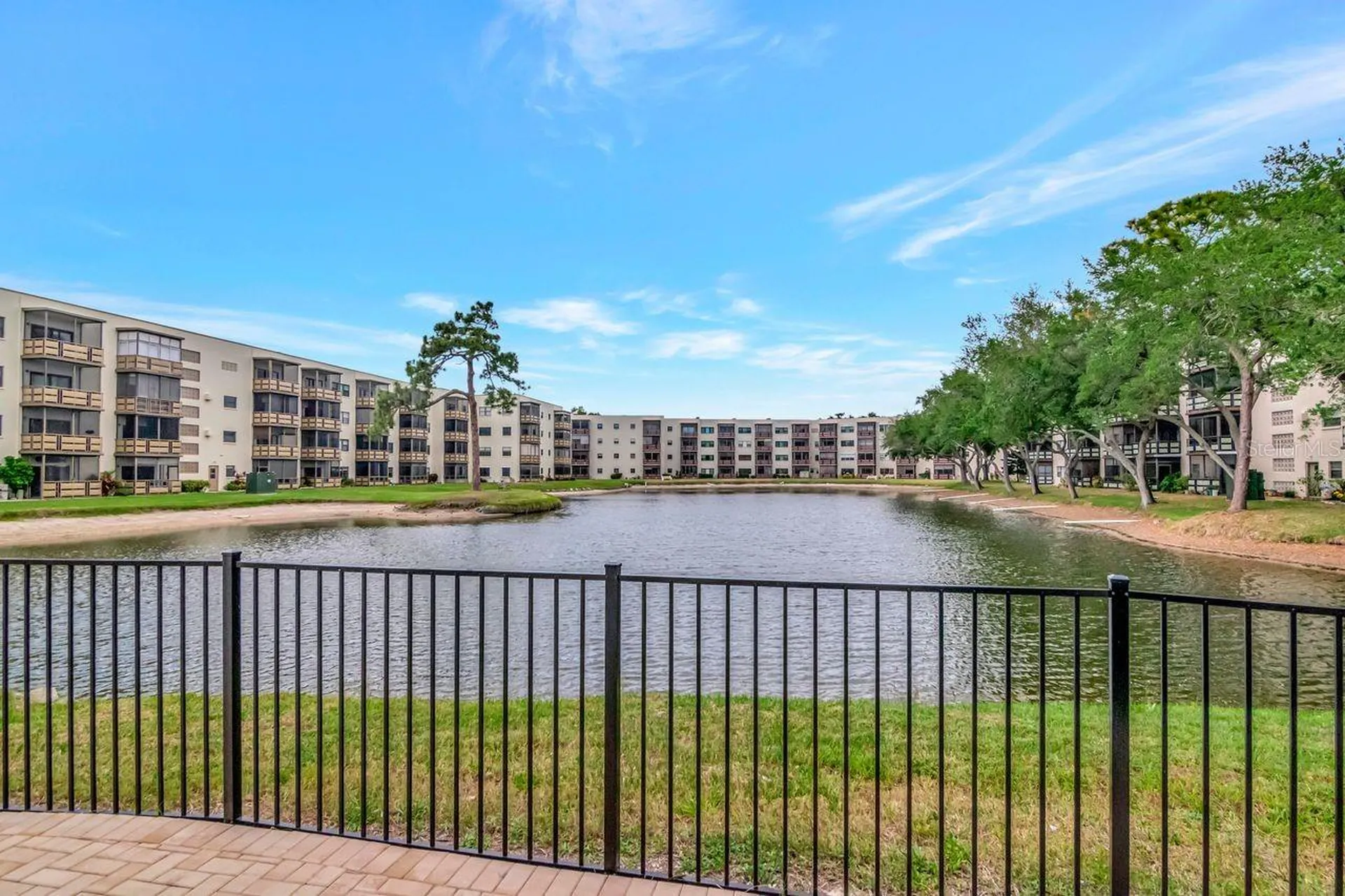 6070 80th Street N St Petersburg FL 33709