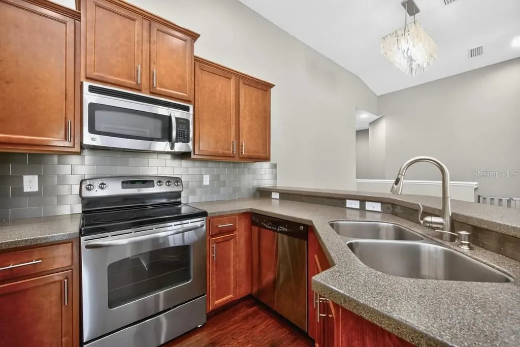 8831 Moonlit Meadows Loop Riverview FL 33578