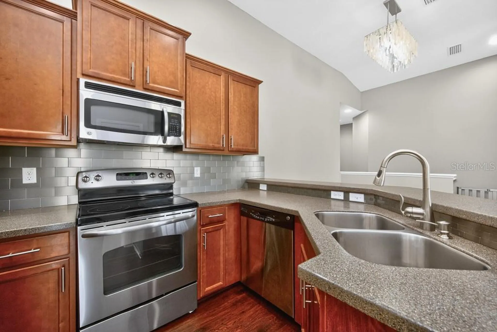 8831 Moonlit Meadows Loop Riverview FL 33578