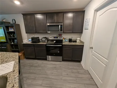 1556 Wynford Circle Tavares FL 32778