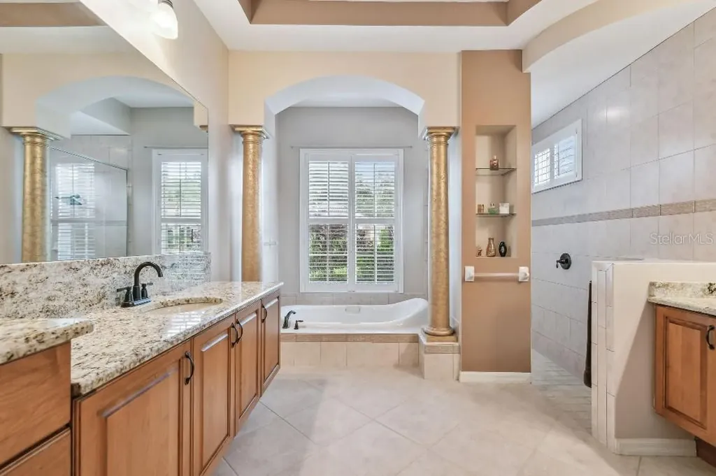 17923 Arbor Haven Drive Tampa FL 33647