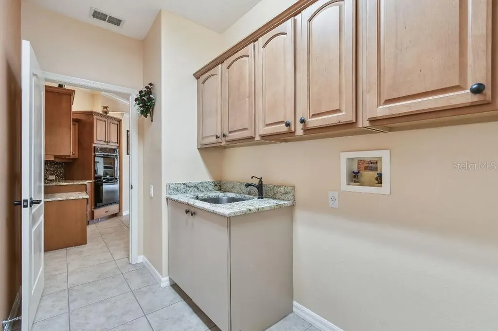 17923 Arbor Haven Drive Tampa FL 33647