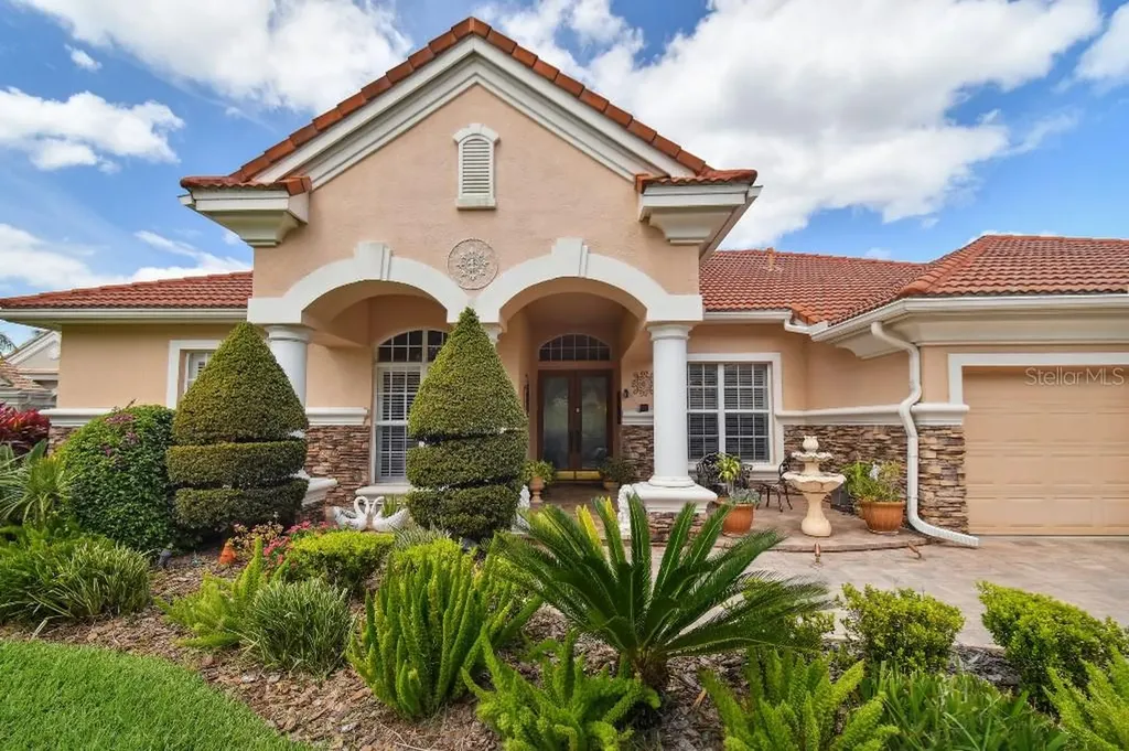 17923 Arbor Haven Drive Tampa FL 33647