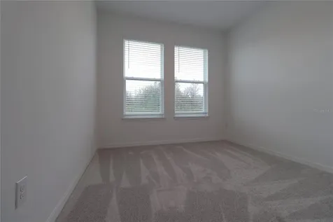 4923 Rolling Green Drive Wesley Chapel FL 33543