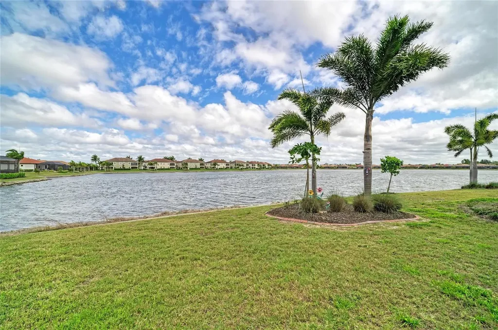 283 Toscavilla Boulevard Nokomis FL 34275