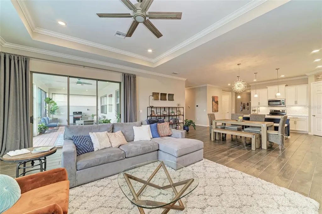 283 Toscavilla Boulevard Nokomis FL 34275