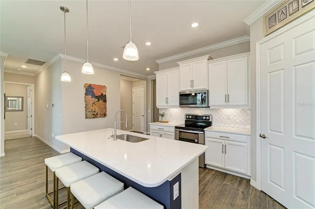 283 Toscavilla Boulevard Nokomis FL 34275