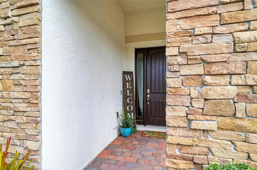 283 Toscavilla Boulevard Nokomis FL 34275