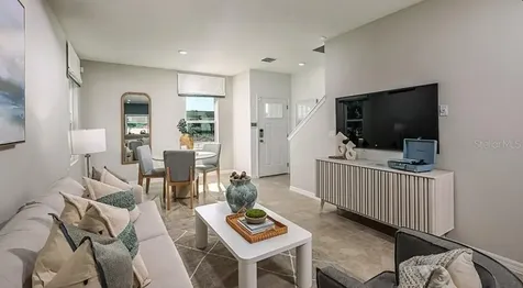 2874 Skyline Loop Kissimmee FL 34758