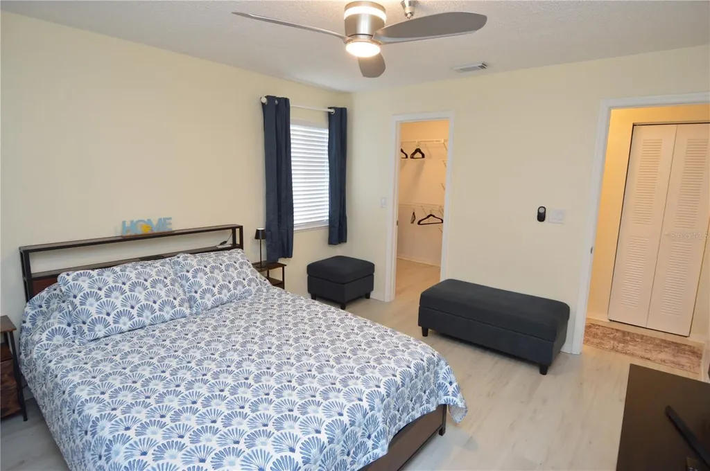 10263 Gandy Boulevard N St Petersburg FL 33702