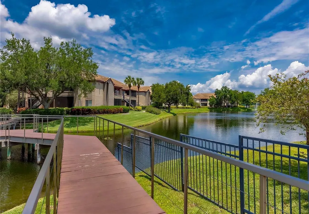 10263 Gandy Boulevard N St Petersburg FL 33702