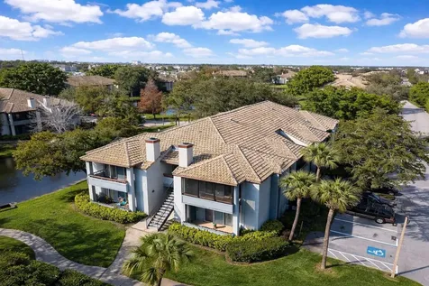 10263 Gandy Boulevard N St Petersburg FL 33702