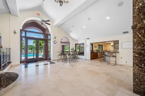 10263 Gandy Boulevard N St Petersburg FL 33702