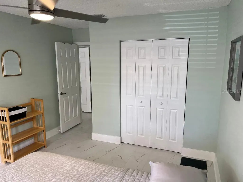 1220 13th Circle SE Largo FL 33771