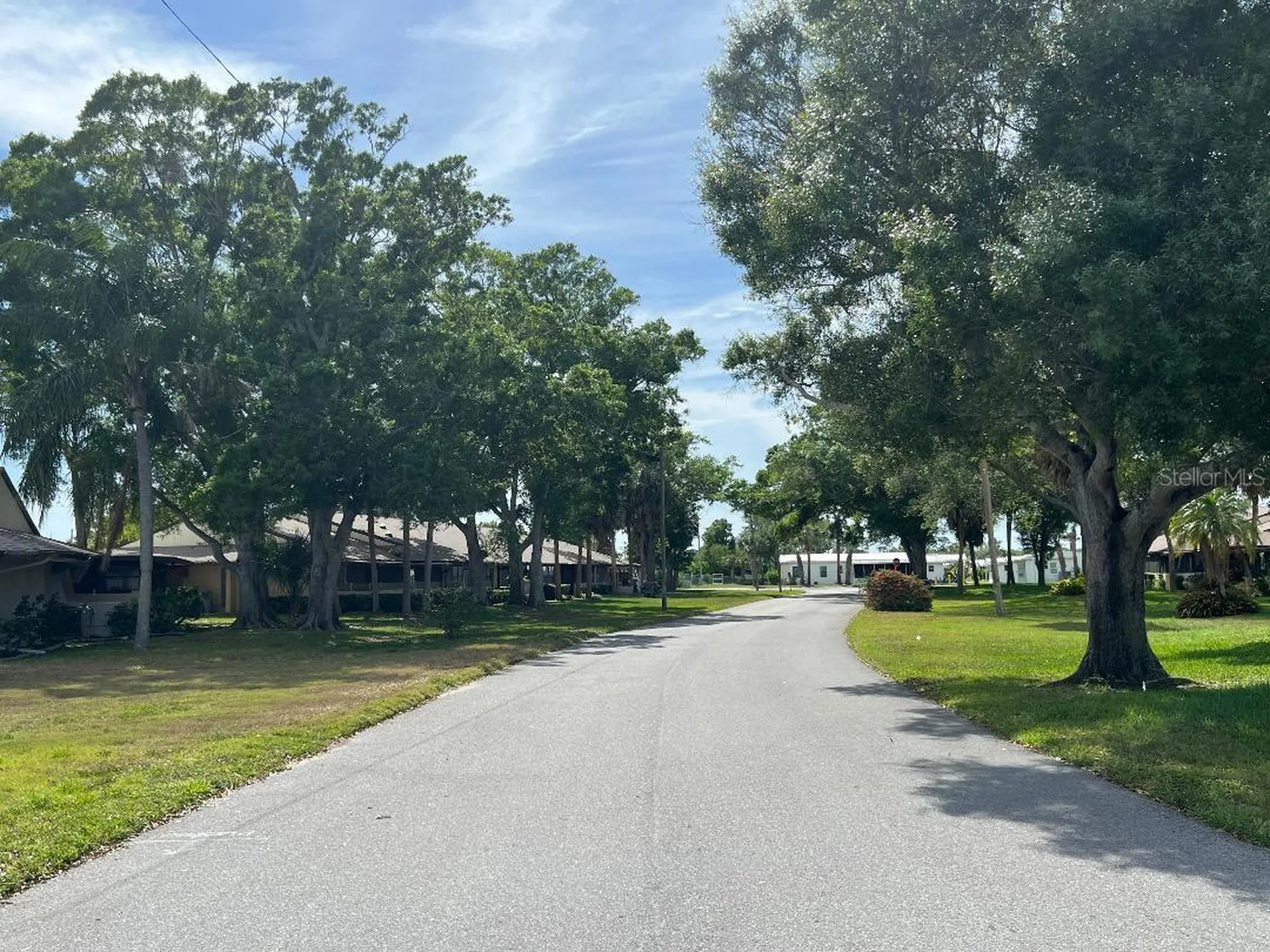 1220 13th Circle SE Largo FL 33771