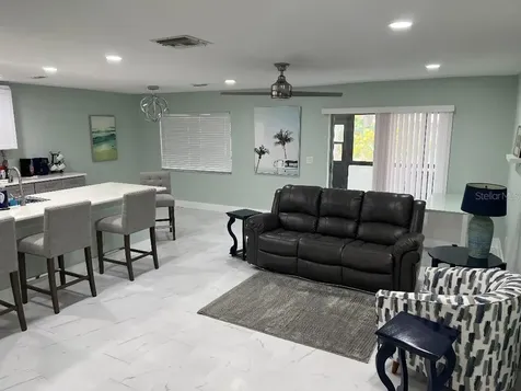 1220 13th Circle SE Largo FL 33771