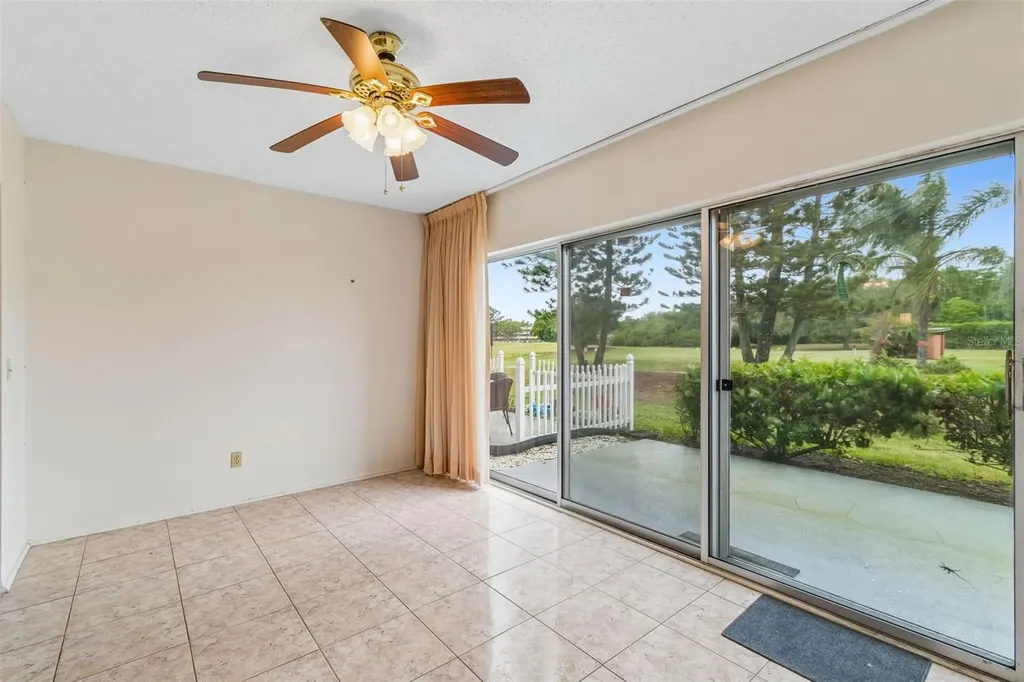 2460 Franciscan Drive Clearwater FL 33763