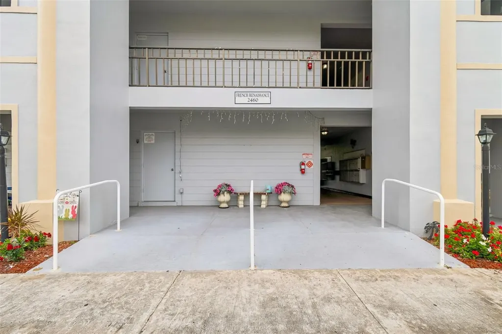 2460 Franciscan Drive Clearwater FL 33763