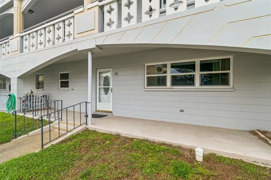 2460 Franciscan Drive Clearwater FL 33763