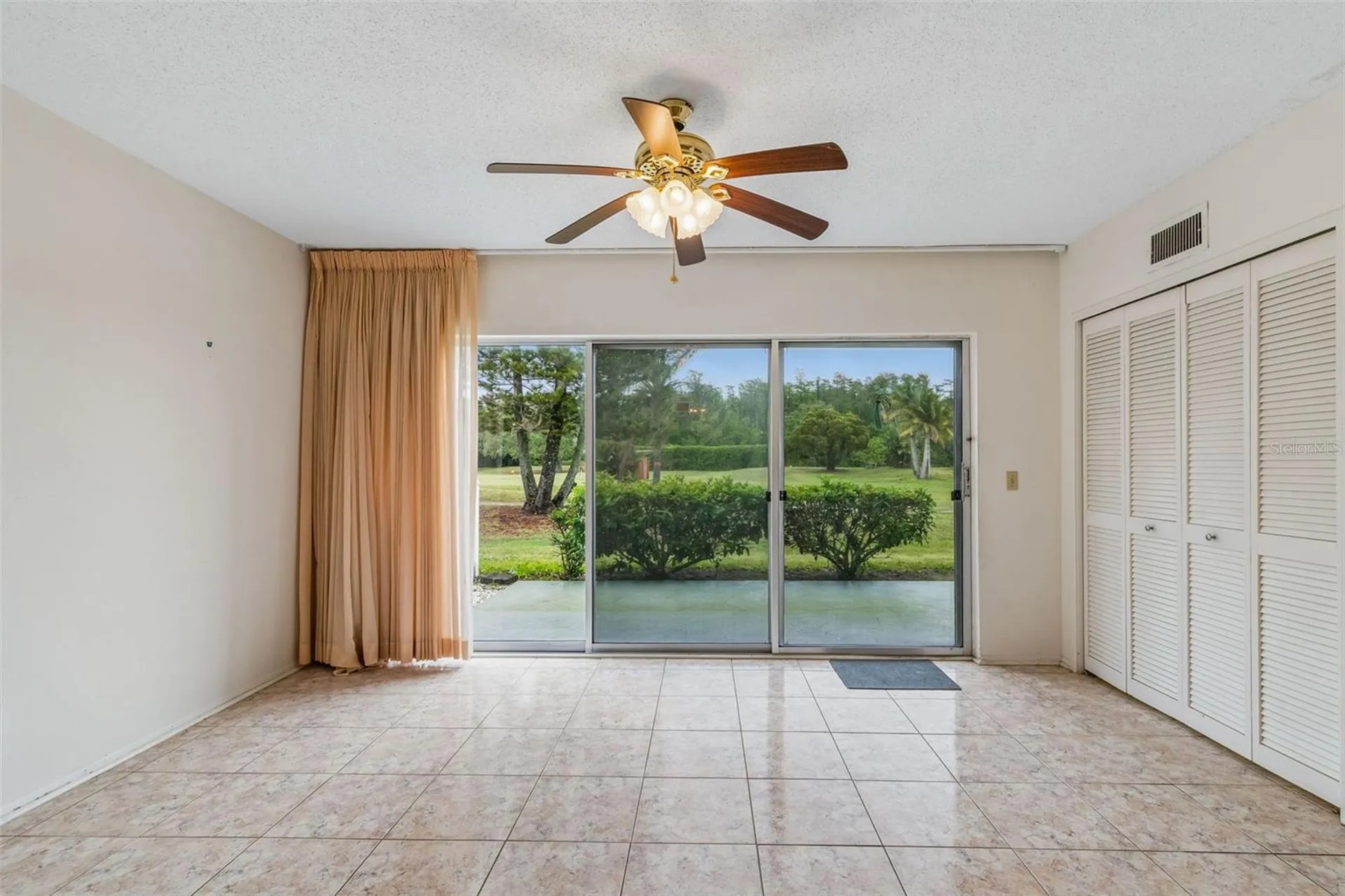 2460 Franciscan Drive Clearwater FL 33763
