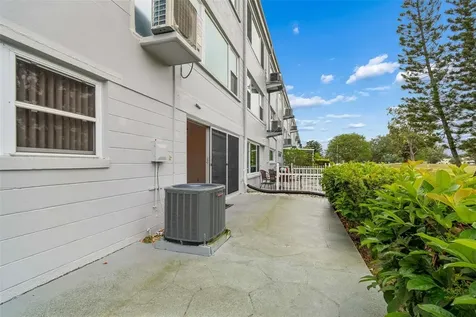 2460 Franciscan Drive Clearwater FL 33763
