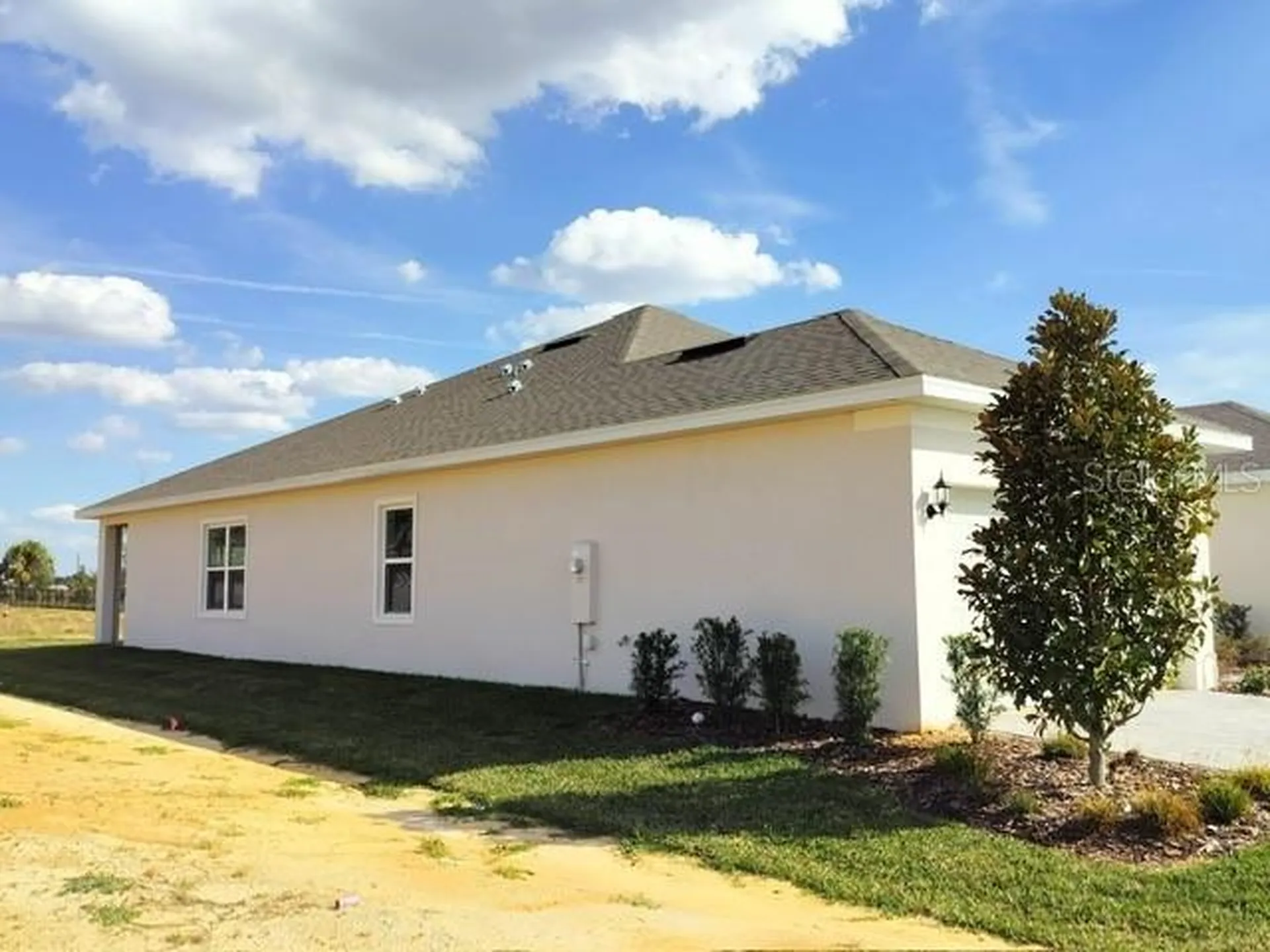 2258 Leela Circle Tavares FL 32778