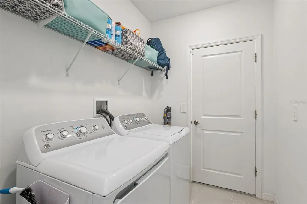 1099 Calico Pointe Circle Groveland FL 34736